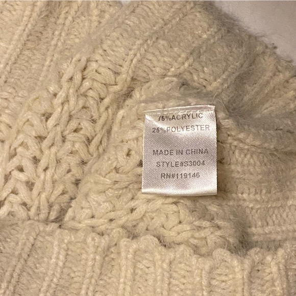 Jodifl Women’s Large Cream and Black Long Sleeve Sweater - Picture 7 of 8